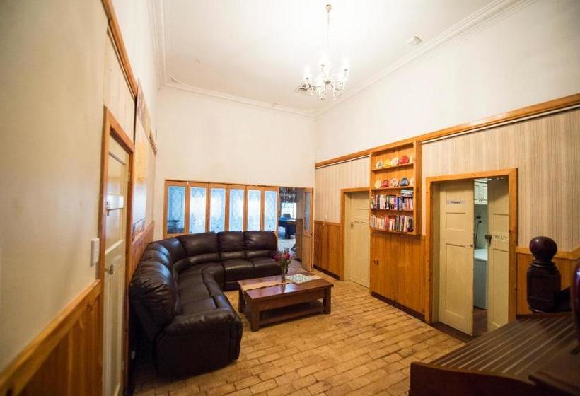 민박 The Old Convent Dalwallinu