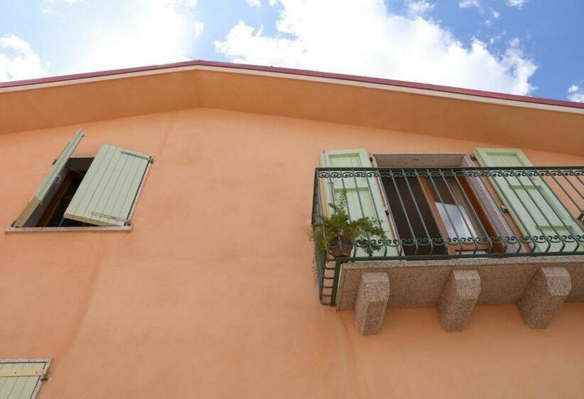 Bed & Breakfast S Ena