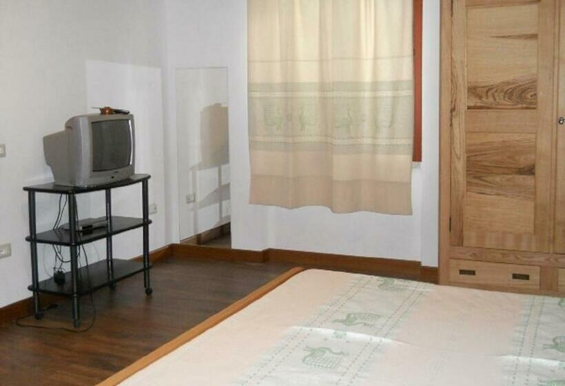 Bed & Breakfast S Ena