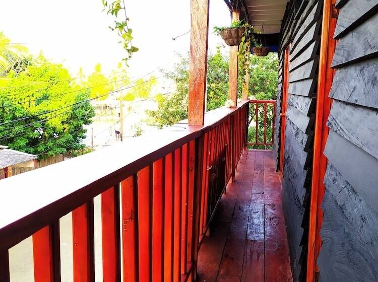 Hostel Blue Sea Rincon Del Mar