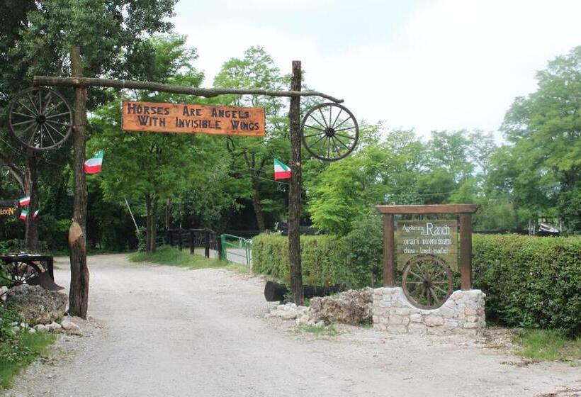 ホテル Agriturismo Al Ranch