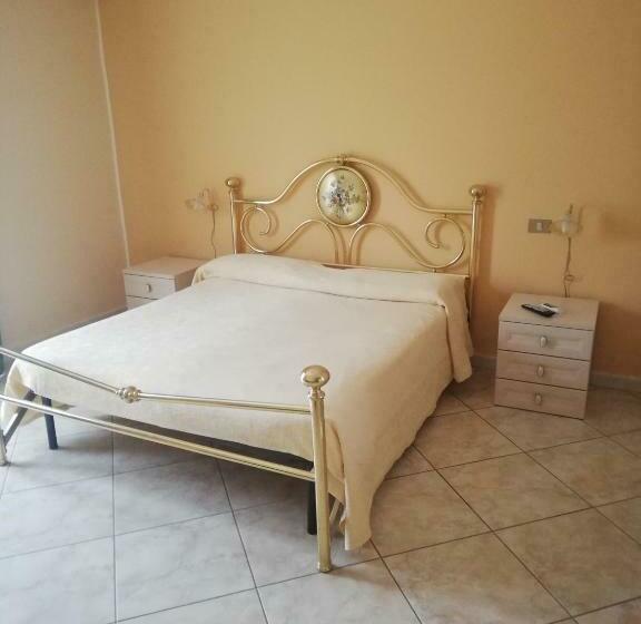 בית מלון כפרי Agriturismo Solare