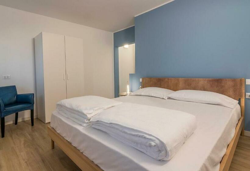 호텔 Albergo Berna