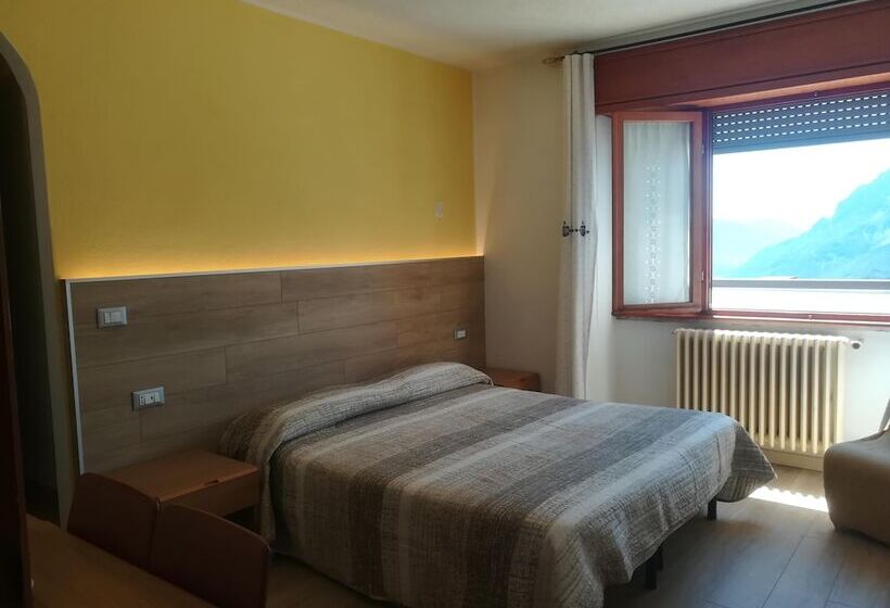 בית מלון כפרי Albergo Ristorante Sargas