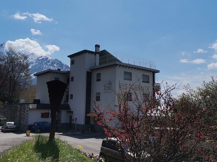 בית מלון כפרי Albergo Ristorante Sargas