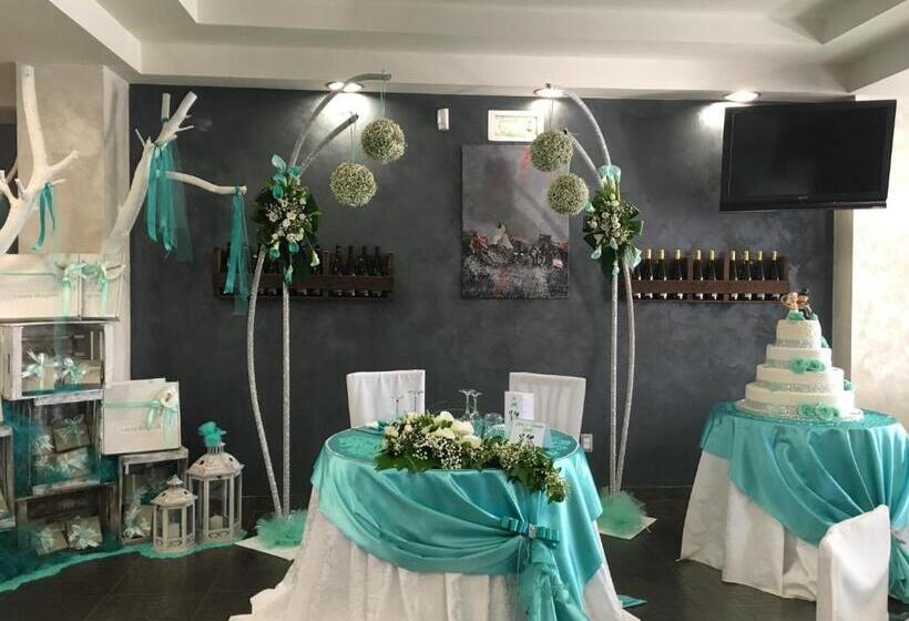 ホテル Albergo Ristorante Uspa