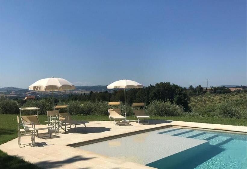 호텔 Badia Agriturismo