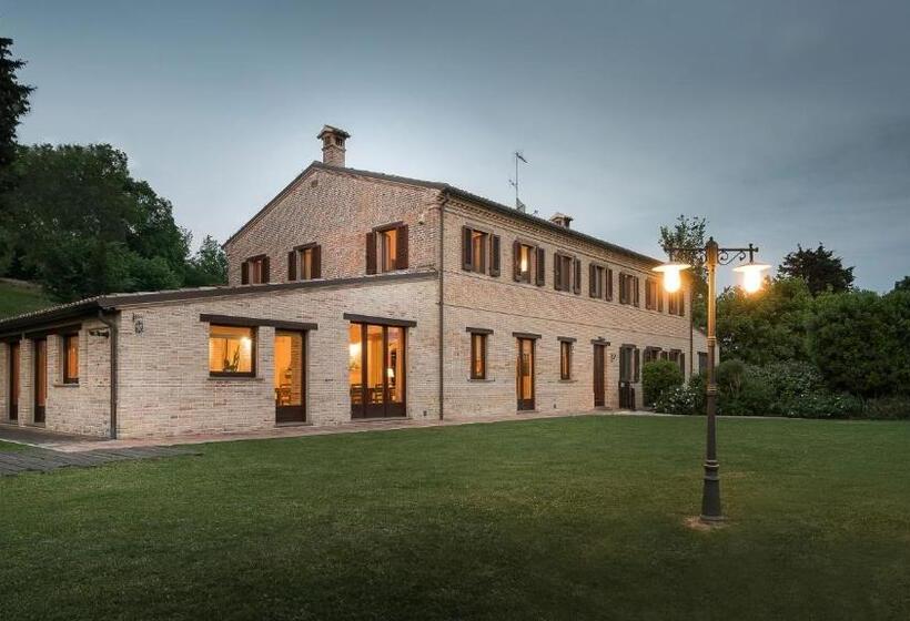 فندق Badia Agriturismo