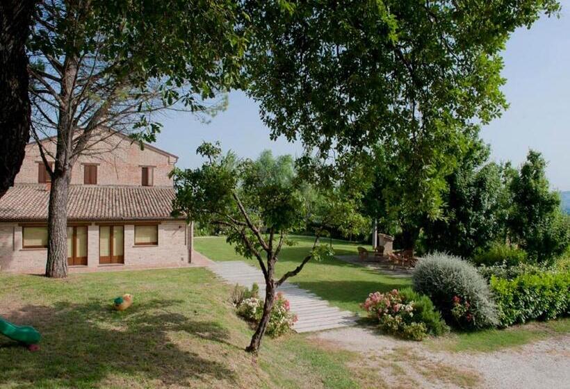فندق Badia Agriturismo
