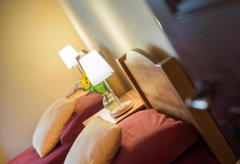 호텔 Badia Agriturismo