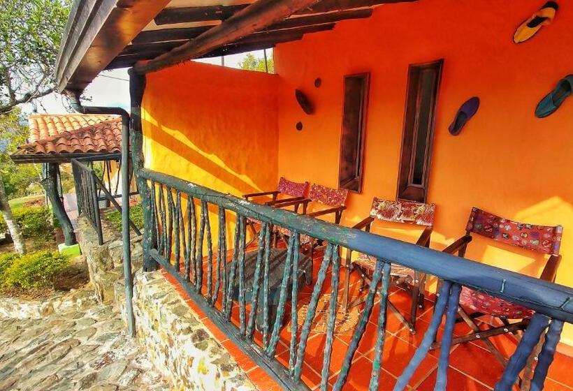 בית מלון כפרי Cabañas Cañon Del Chicamocha