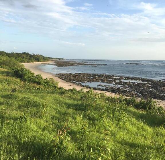 酒店 Cabinas La Playa