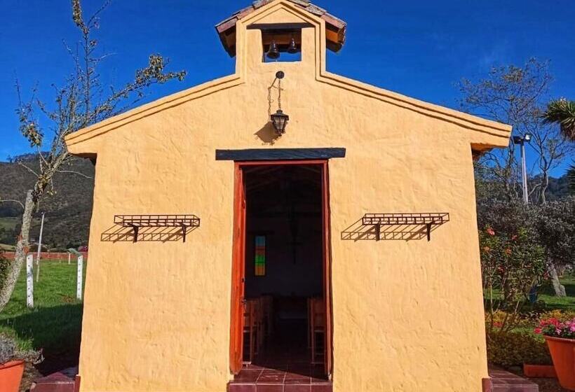 فندق Campestre Franchesca