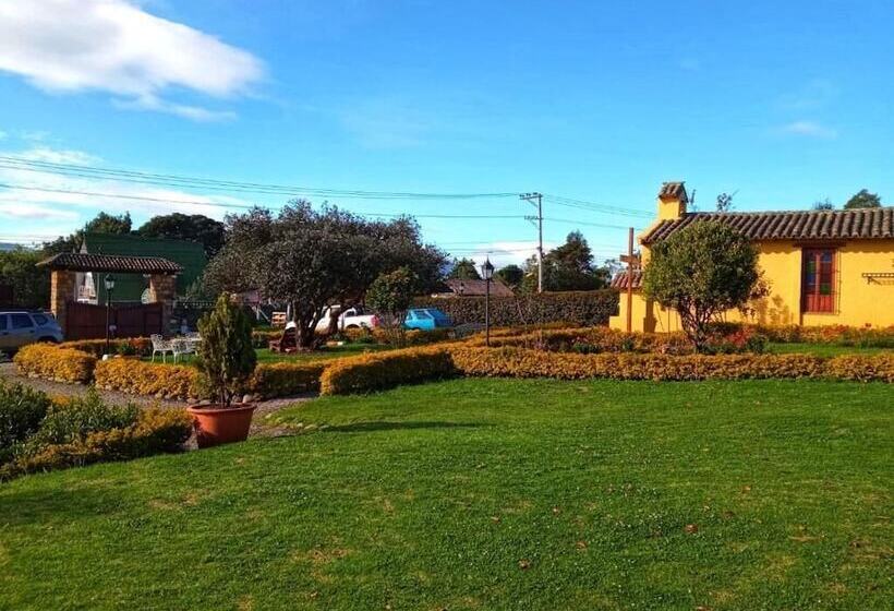 فندق Campestre Franchesca