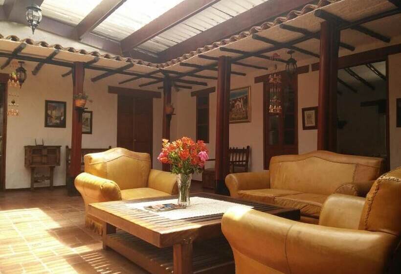 فندق Campestre Franchesca