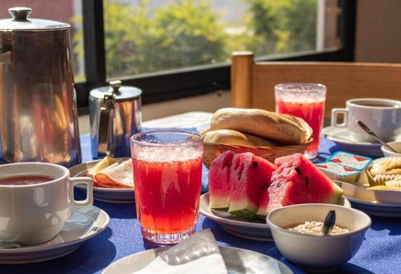 בית מלון כפרי Carande