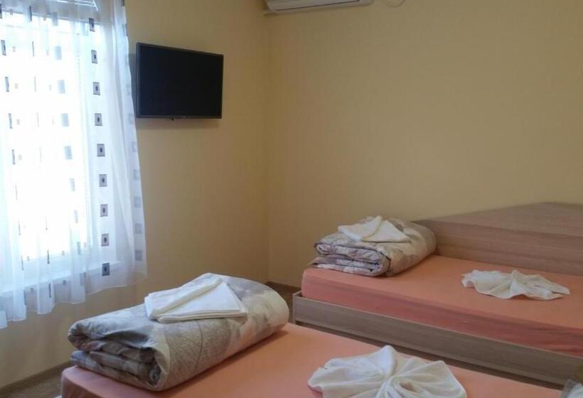 בית מלון כפרי Complex Diva