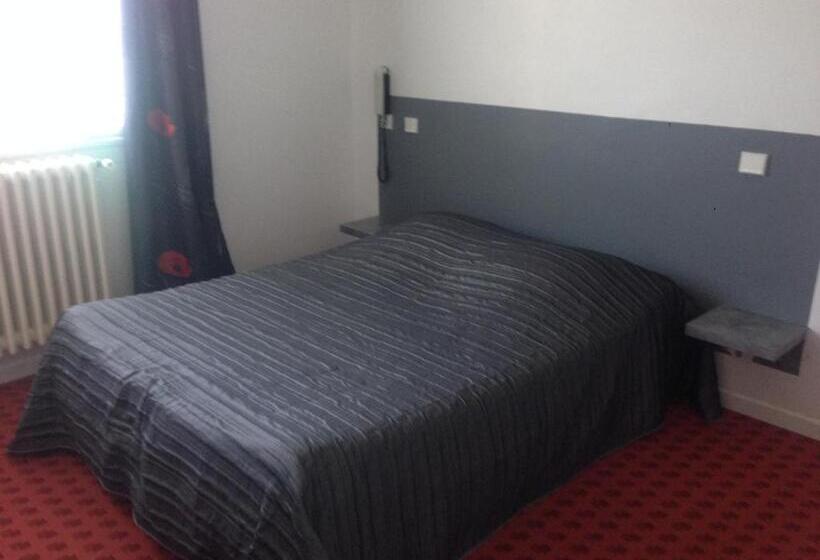 فندق De La Poste