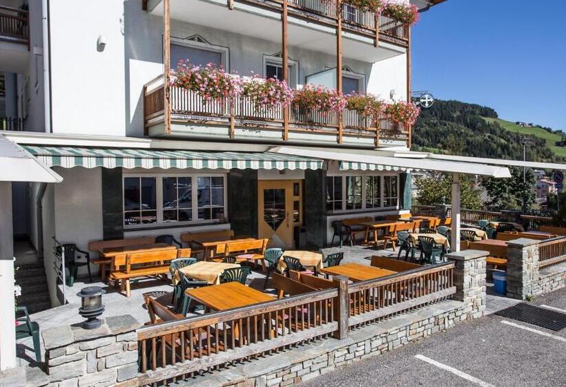 ホテル Gasthaus Zum Weissen Kreuz