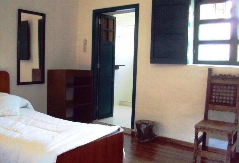 בית מלון כפרי Hacienda El Aserrio