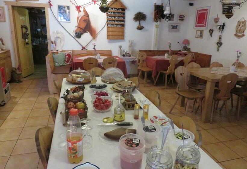 Отель Haflingerhof Frühboden