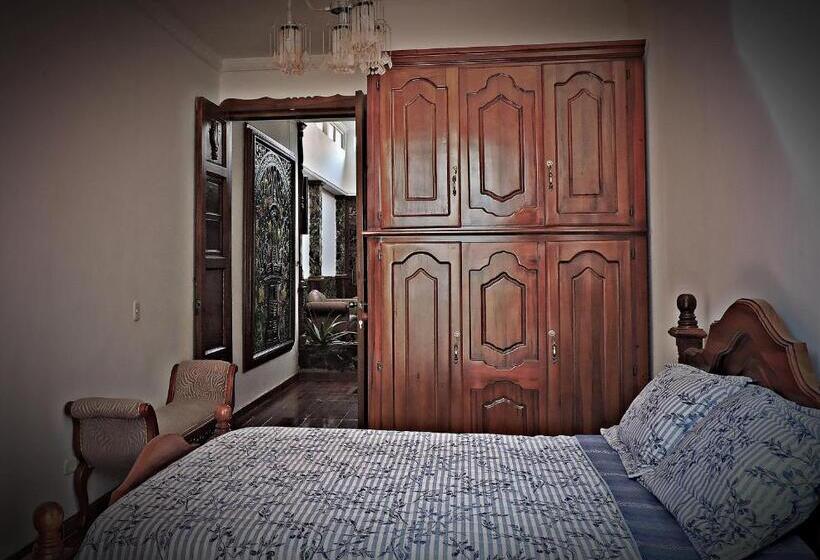 בית מלון כפרי Las Marías Family Home