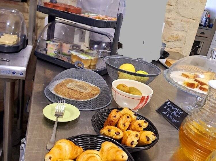 בית מלון כפרי Logis Hôtel Restaurant Le Clos Des Capitelles