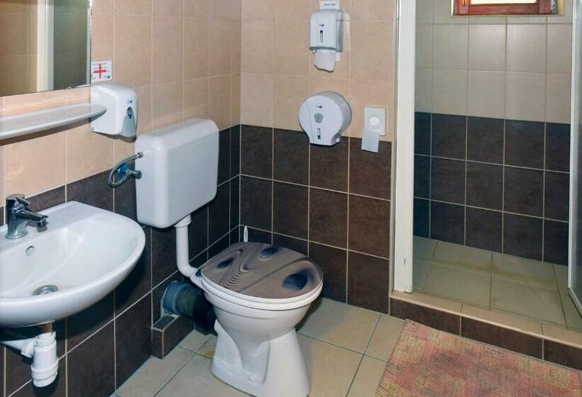 호텔 Nyakigláb Villa