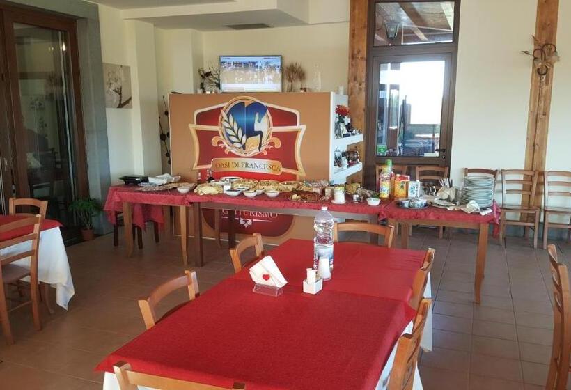 בית מלון כפרי Oasi Di Francesca