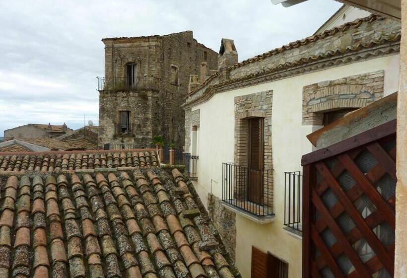 ホテル Palazzo Dei Poeti