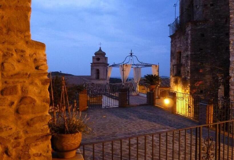 ホテル Palazzo Dei Poeti