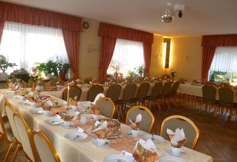 호텔 & Pension Aßmann