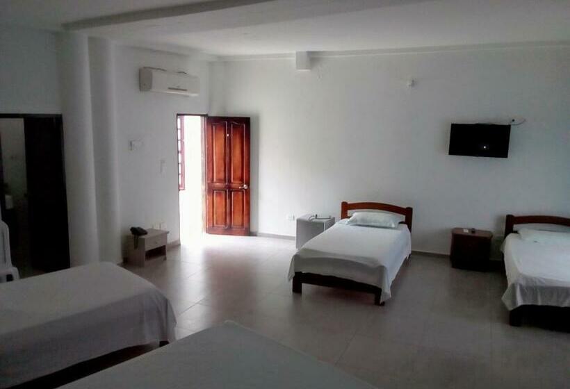 Отель Plaza Real Montelíbano