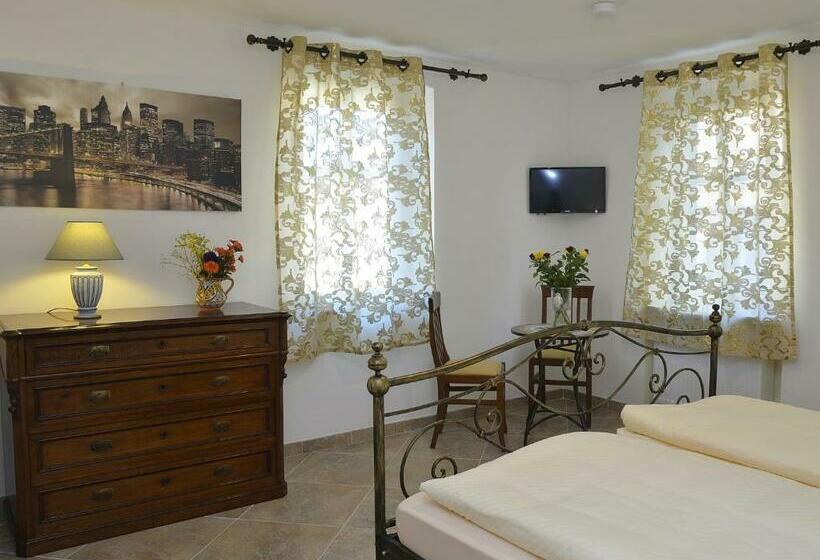 בית מלון כפרי Restaurant La Corona