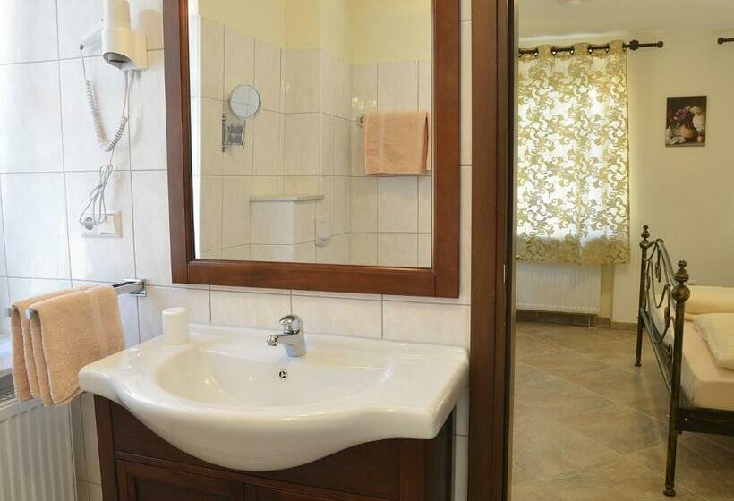 בית מלון כפרי Restaurant La Corona