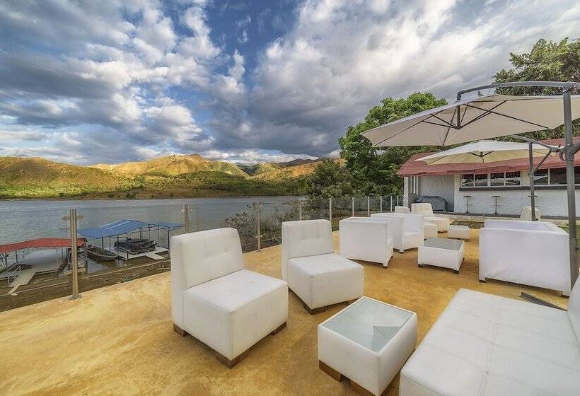 בית מלון כפרי San Marcelino De Las Rosas