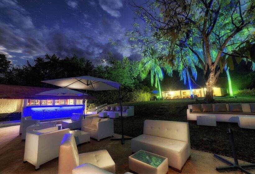 בית מלון כפרי San Marcelino De Las Rosas