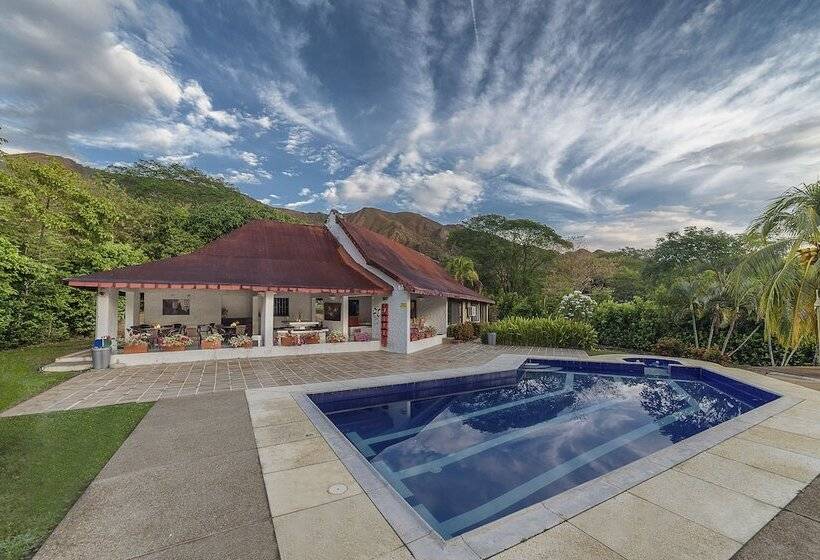 בית מלון כפרי San Marcelino De Las Rosas