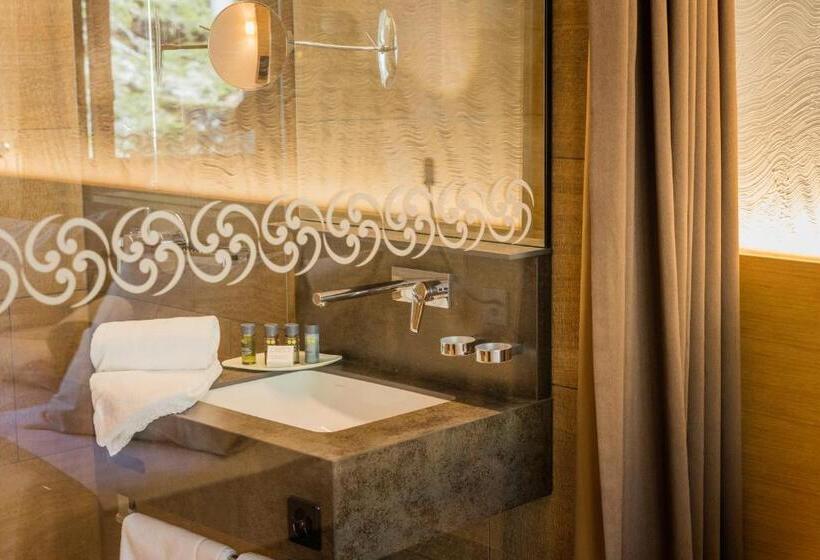 ホテル Säntis   Das