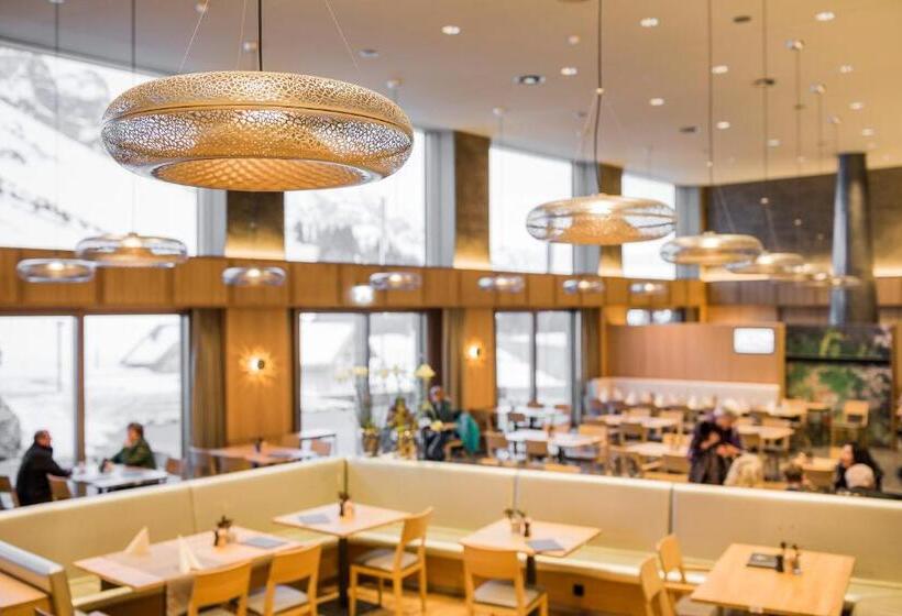 ホテル Säntis   Das