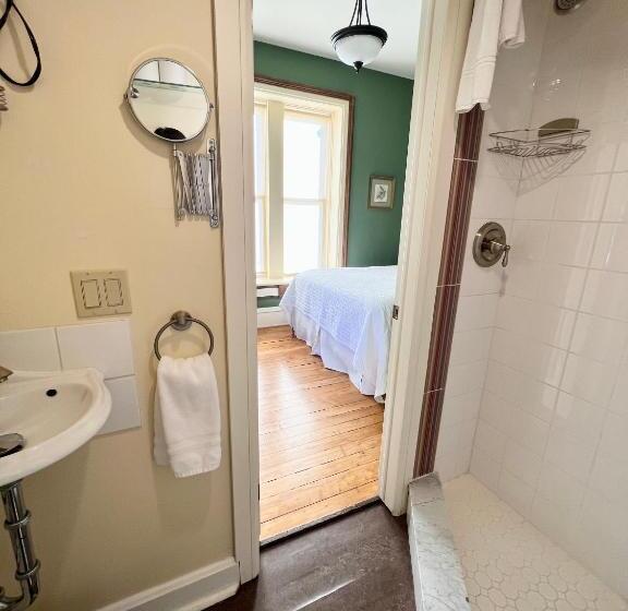 فندق The Woodbridge House