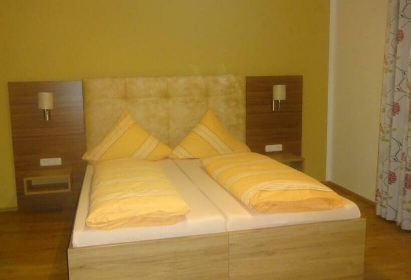 호텔 Zum Alten Wirt