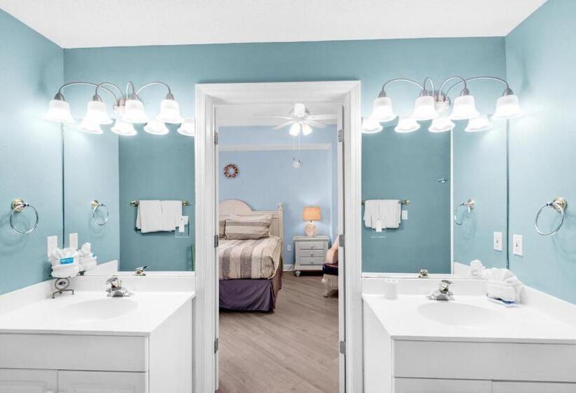 Inn At Blue Mountain 223   Fun In The Sun