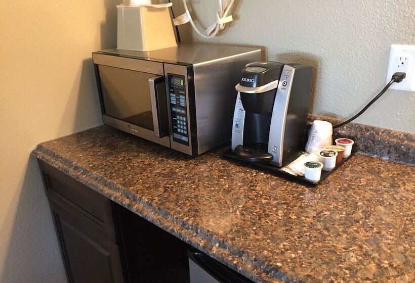 فندق على الطريق Gateway Inn