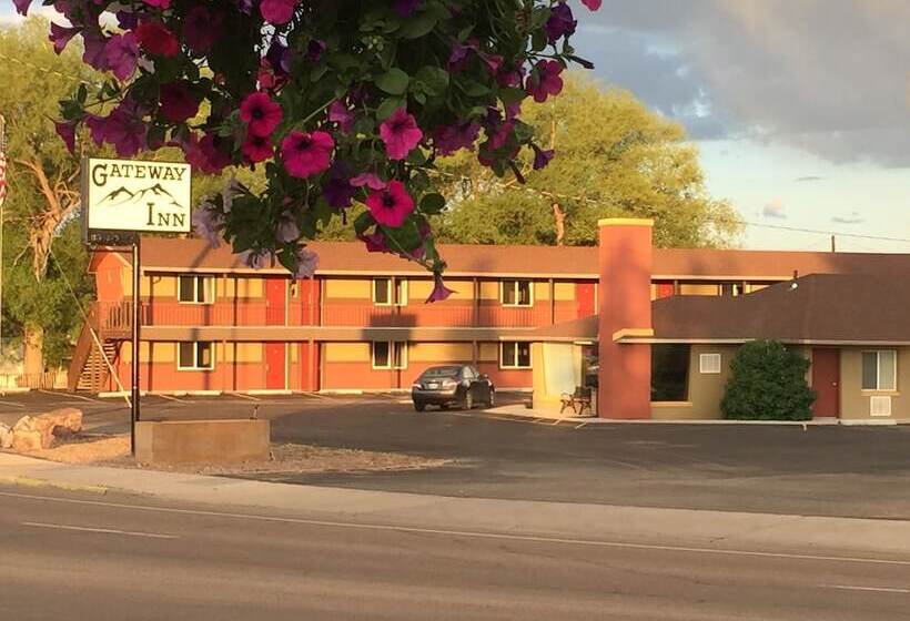 فندق على الطريق Gateway Inn