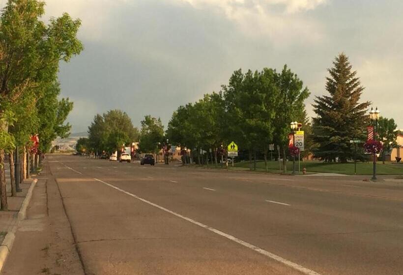 فندق على الطريق Gateway Inn