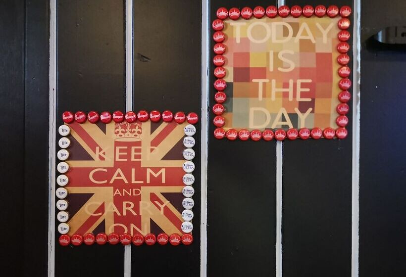 Мотель Manitou Motor Inn