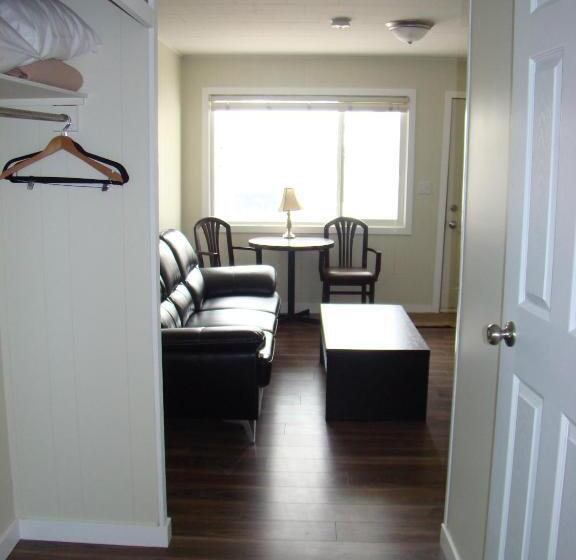 فندق على الطريق Paddock Inn