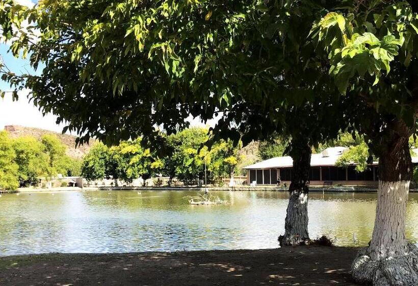 モーテル Roosevelt Resort Park