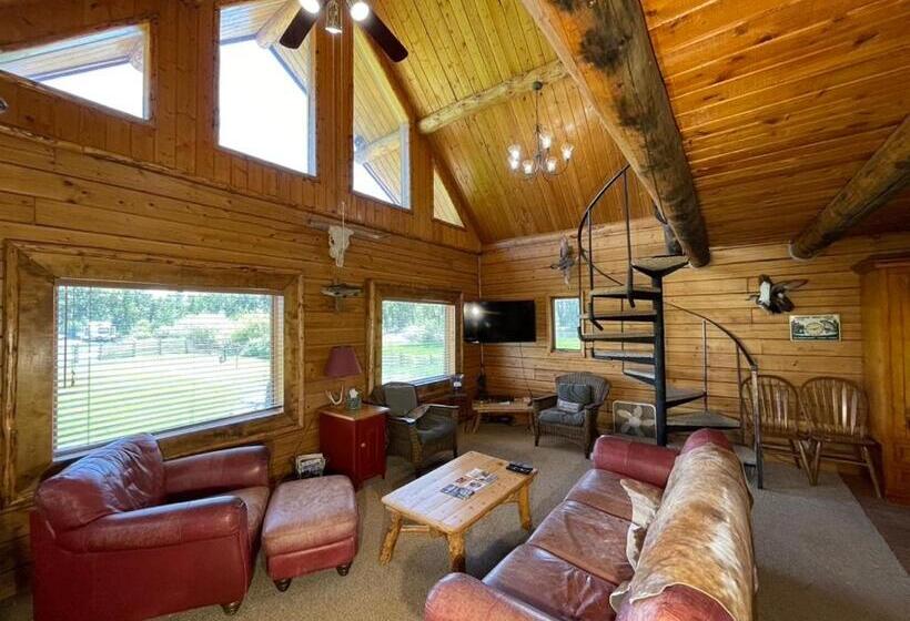 فندق على الطريق Sportsman Lodge Melrose Mt